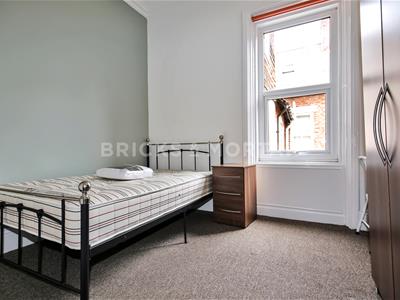 Picture 11